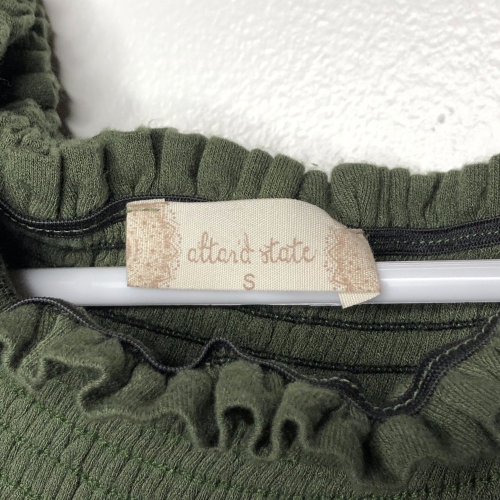 Altar’d State Womens Green Short Sleeve Crochet Trim Stretchy Peasant Top Size S - Picture 3 of 4